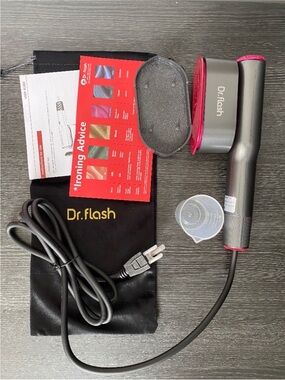 Portable Fabric Steamer Dr. Flash in Charcoal Gray with Pink Trim
